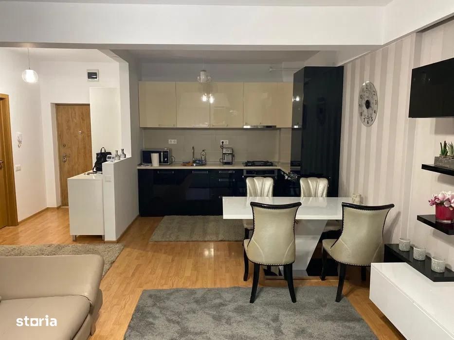 Vanzare apartament de lux cu 3 camere, 70 mp., Floresti