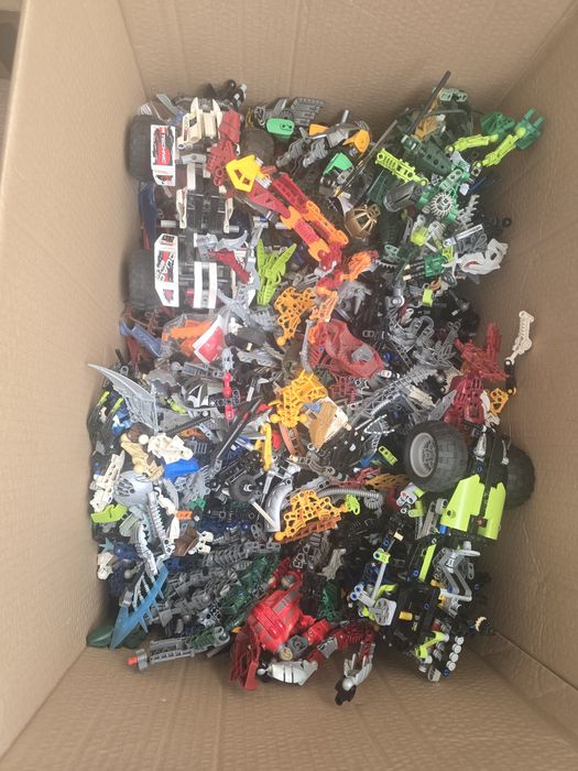 Lego bionicle si tehnic