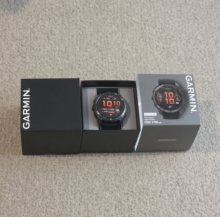 Garmin  Fenix 8 Pro 51mm AMOLED, LTE, 51mm, Sapphire, Titan