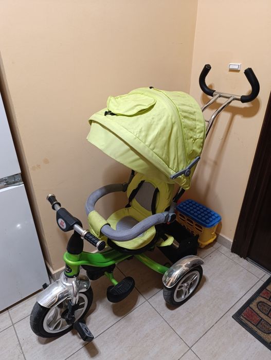 Запазена триколка