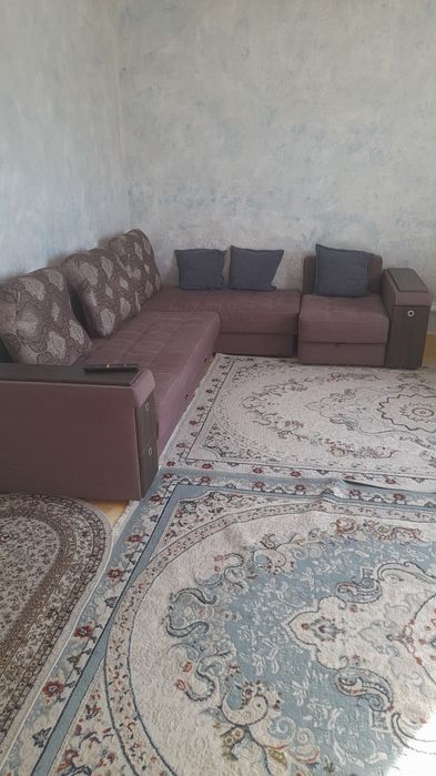 Диван для гостиной