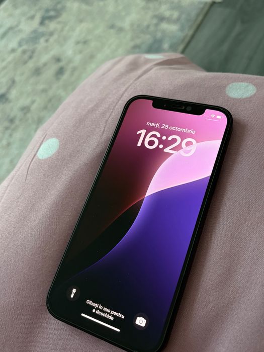 iPhone 12 64 GB 80% stare baterie