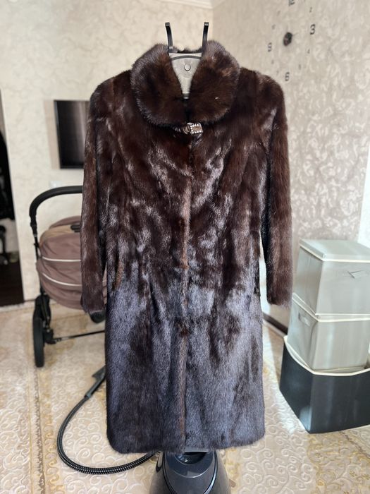 Продам норковую шубу в идеальном состоянии