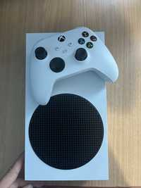 Vând Xbox Series S