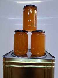 Пчелен мед букет