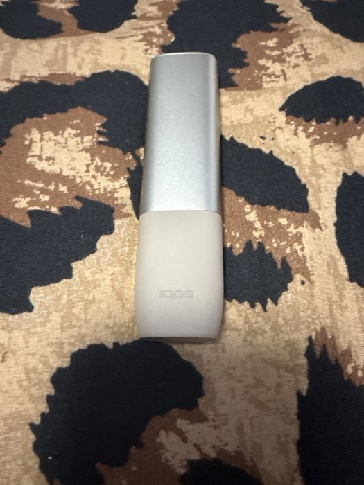 IQOS de vanzare ân stare perfecta …. Nare cutie și âncarcator