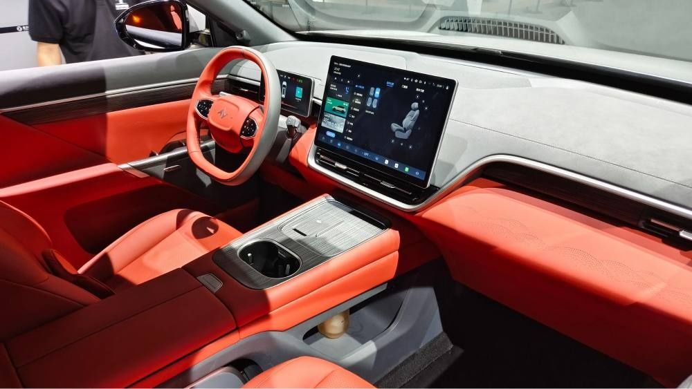 Dongfeng 008 nalichi2025 yili