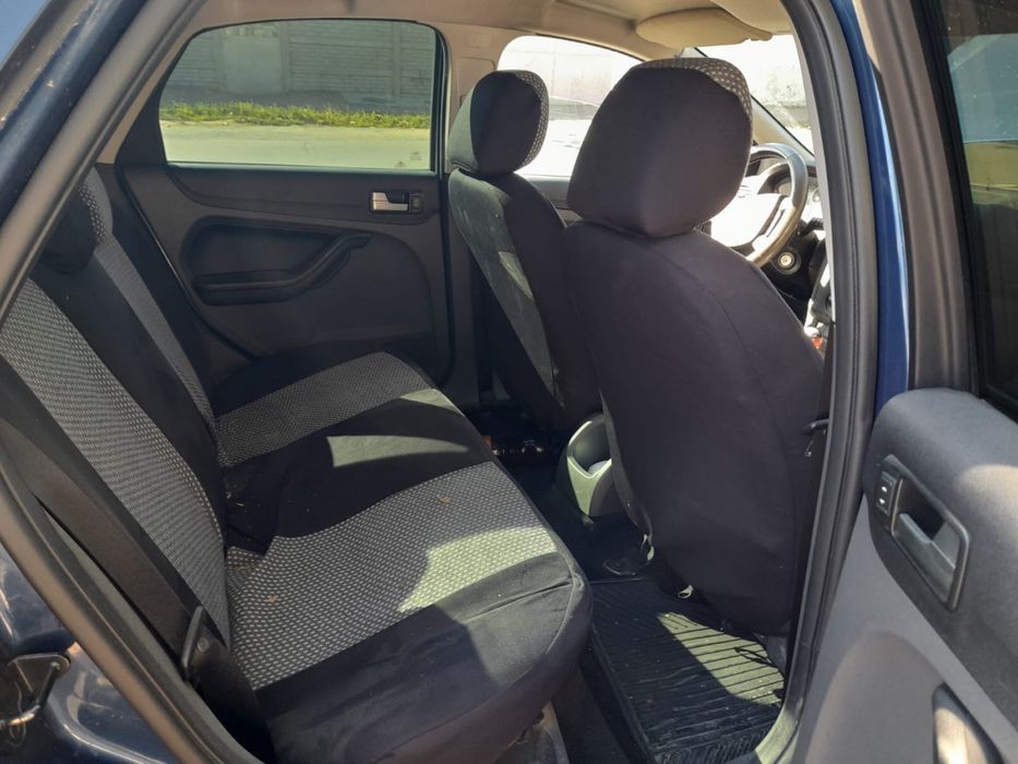 Vand Ford Focus cu GpL