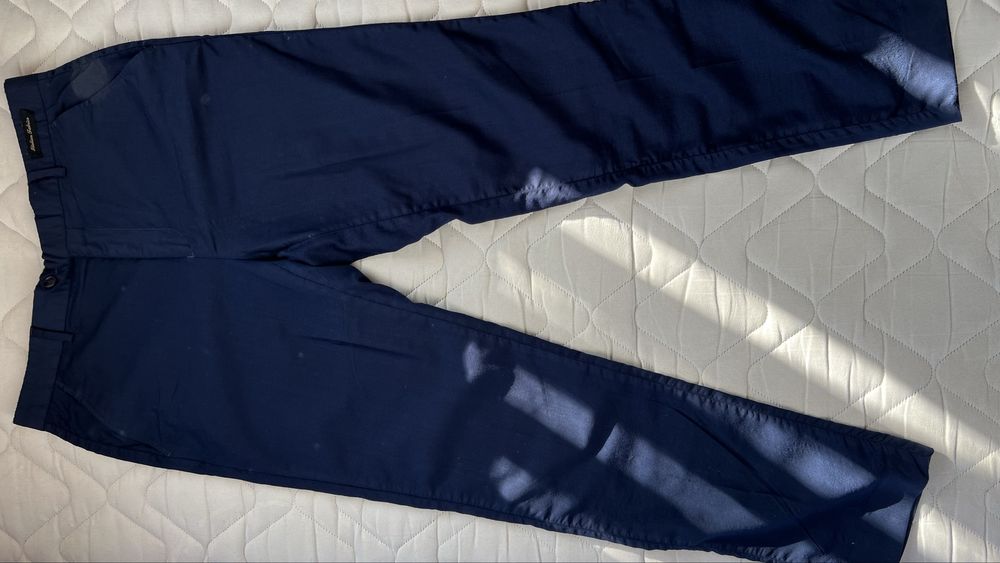 Мъжки официален панталон от вълна на Ted Baker. Дължина;105, ширина:86