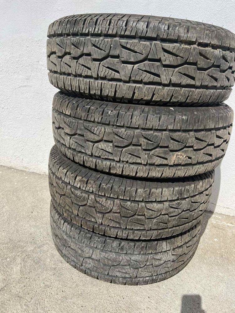 Гуми BRIGESTONE Dueler 255/70R15