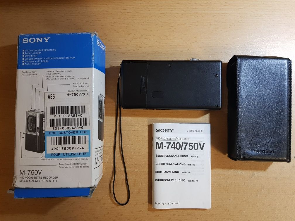 Microcassette recorder Sony M-750V