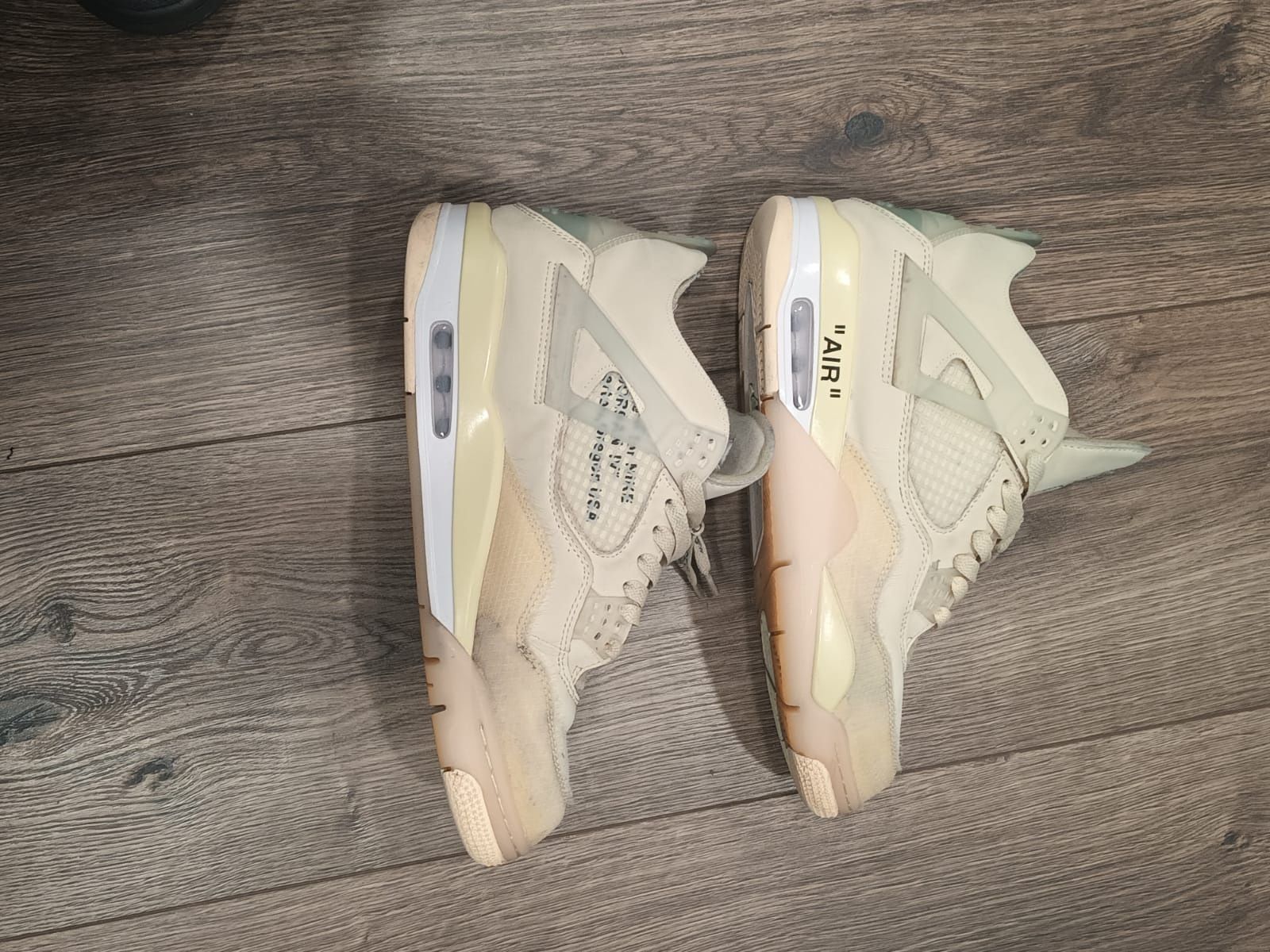 Jordan 4 Off White