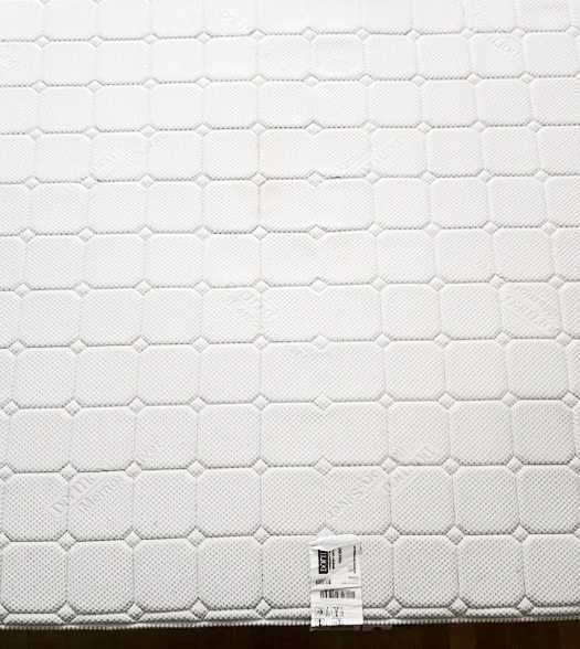 Pat SiPro cu saltea Dormeo  iMemory si comoda SiPro la SUPER OFERTA!