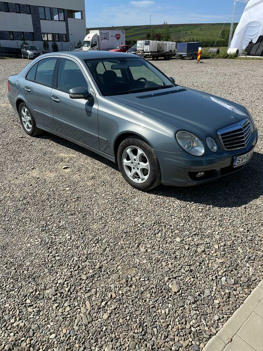 Mercedes Benz E220 CDI