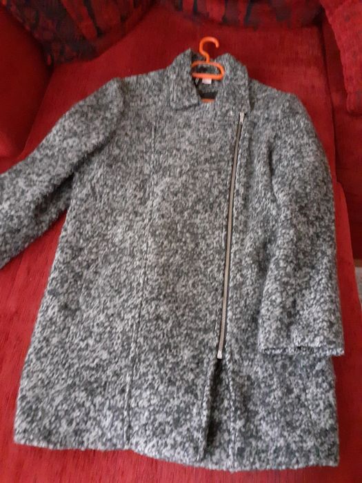 Palton scurt H&M stofă bouclé