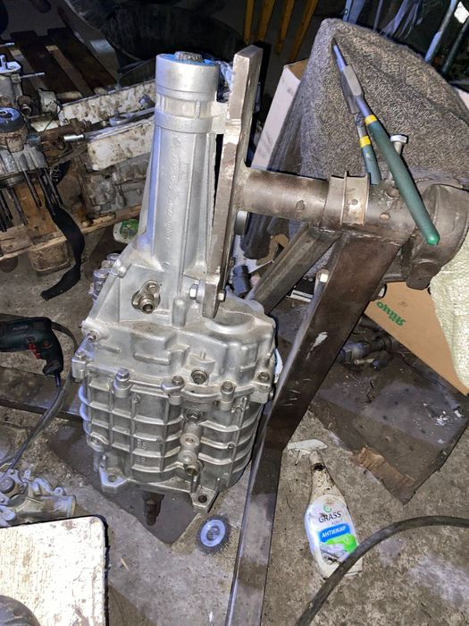 Продам коробку, газель,волга