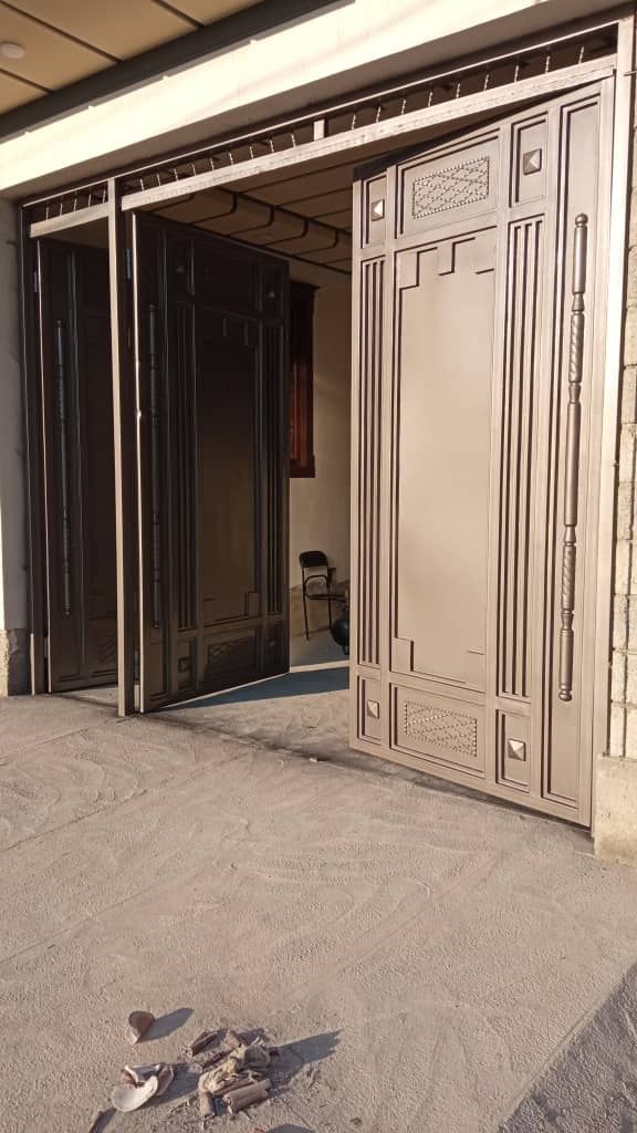 Профиссиональная покраска ворот, дверей и т.д в Фергане