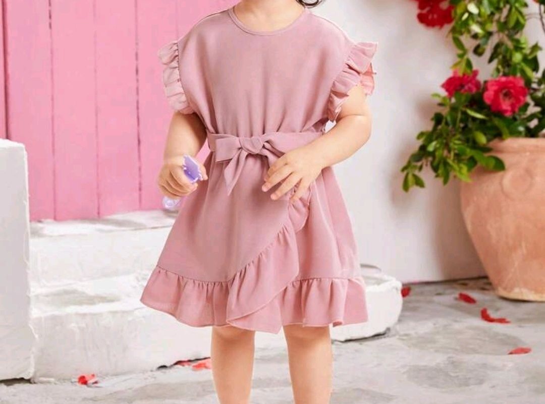 Детска рокля с колан