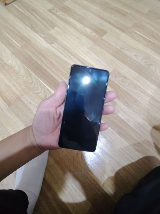 Redmi not 13 8 256 gb sotiladi