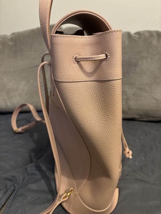 Раница от естествена кожа