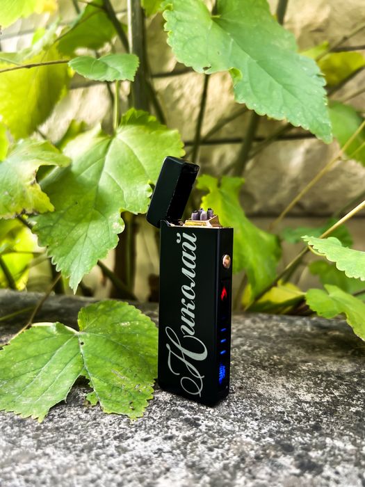 Гравирана електрическа запалка