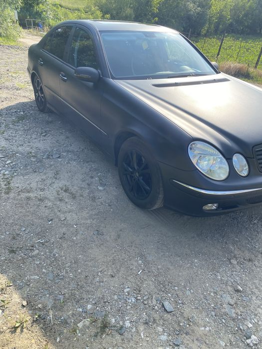 Vand Mercedes E220