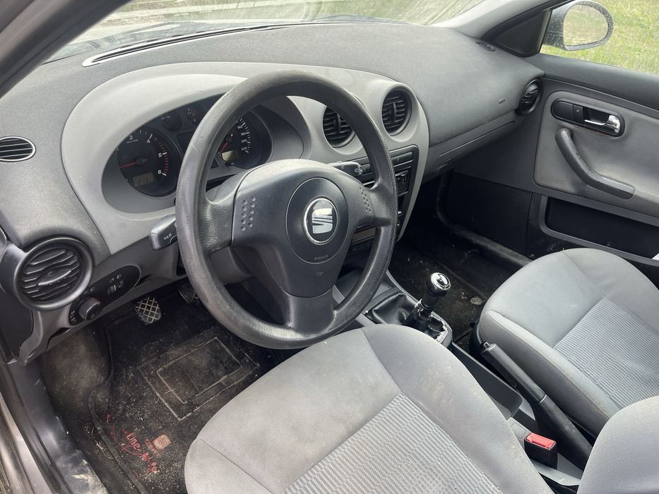 Dezmembrez Seat Ibiza 2002-2006 1.9 diesel AtD