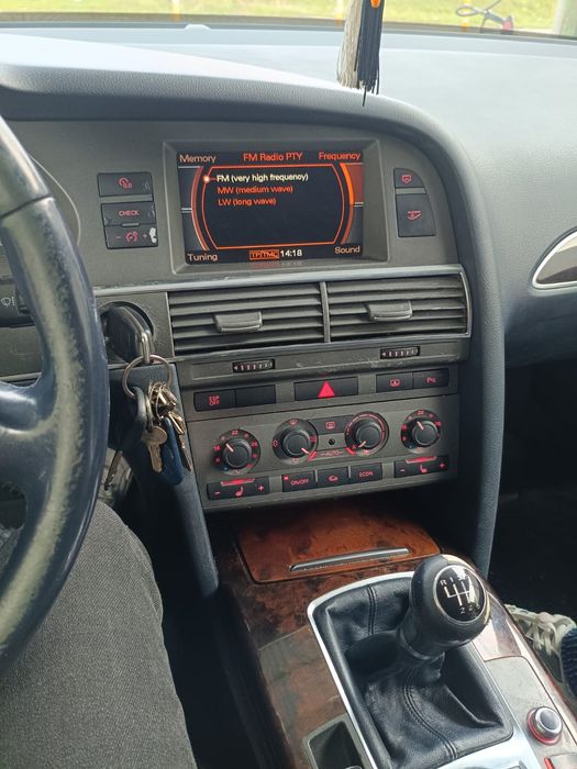 Vând Audi a6 c6  2.0TDI