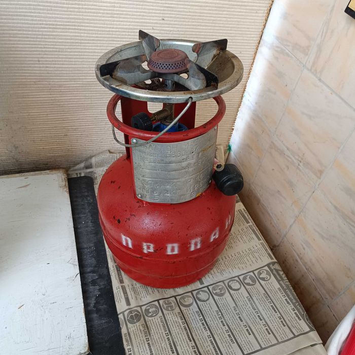 Туристическа газова бутилка с котло