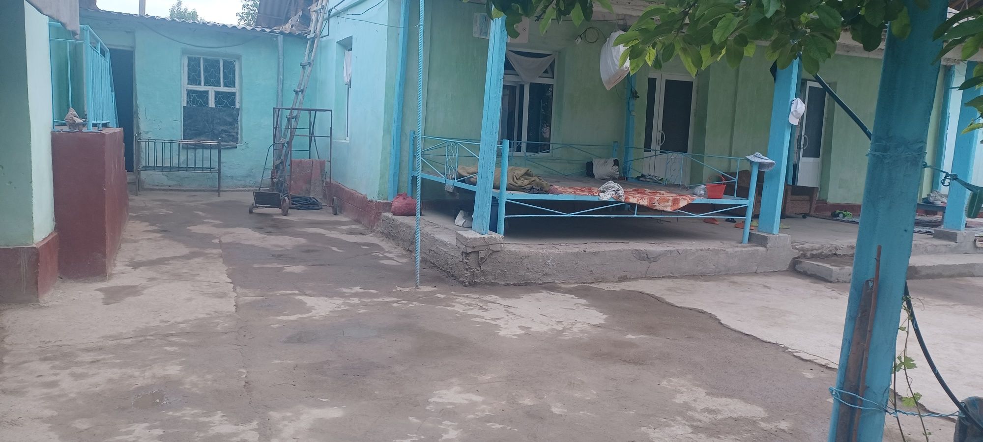 Уй жой ховли сотилади
