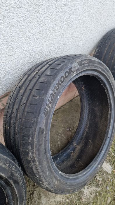 Cauciucuri 235 40 r18