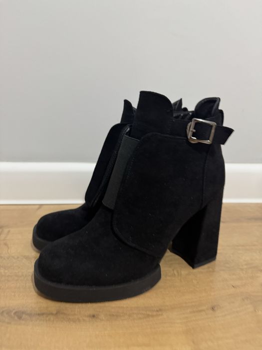 Продам осенние ботильоны