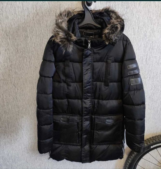 Зимняя куртка новая мужская