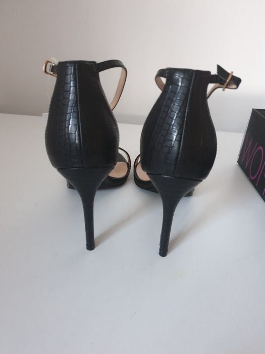 Sandale negre NOI din piele, marime 41