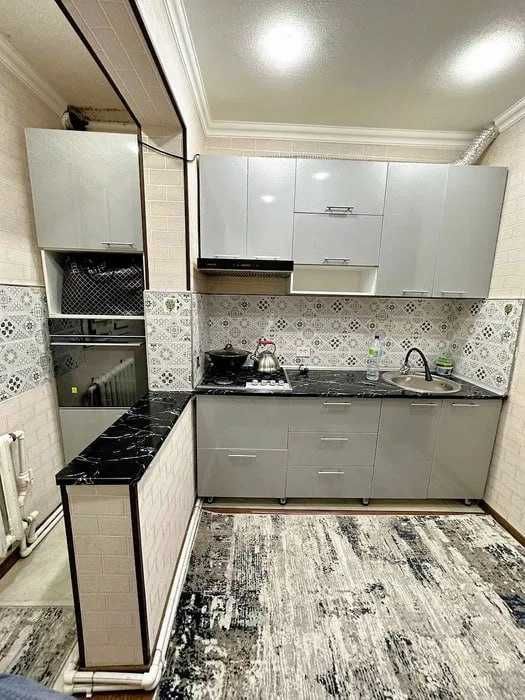 Сдаётся комфортная квартира на Махтумкули 304*