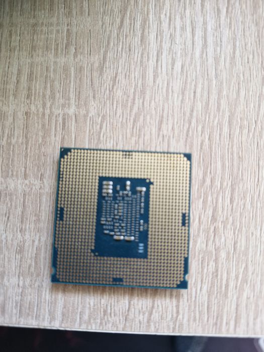 Procesor Intel I3 - 6100