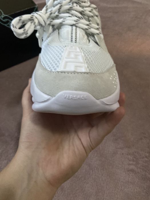 versace chain reaction