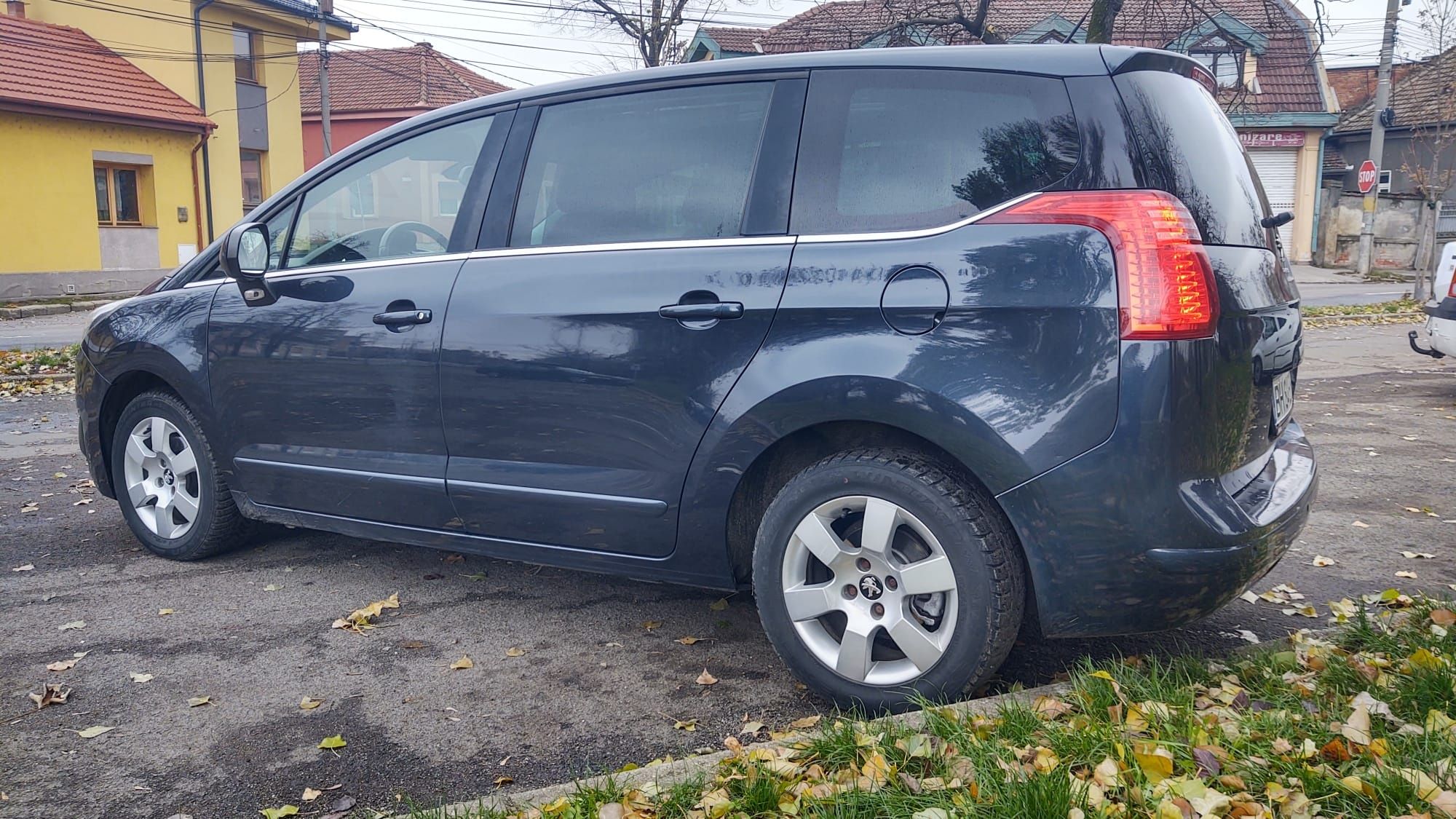 Peugeot 5008 an 2014 1.6hdi 7 locuri