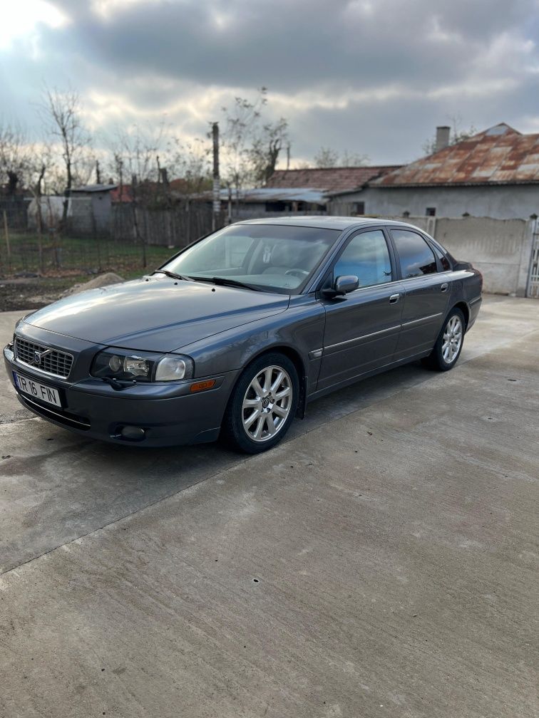 Vand Volvo S80 D5 Automata 2006 255 000 km reali culoare gri 2.4 disel