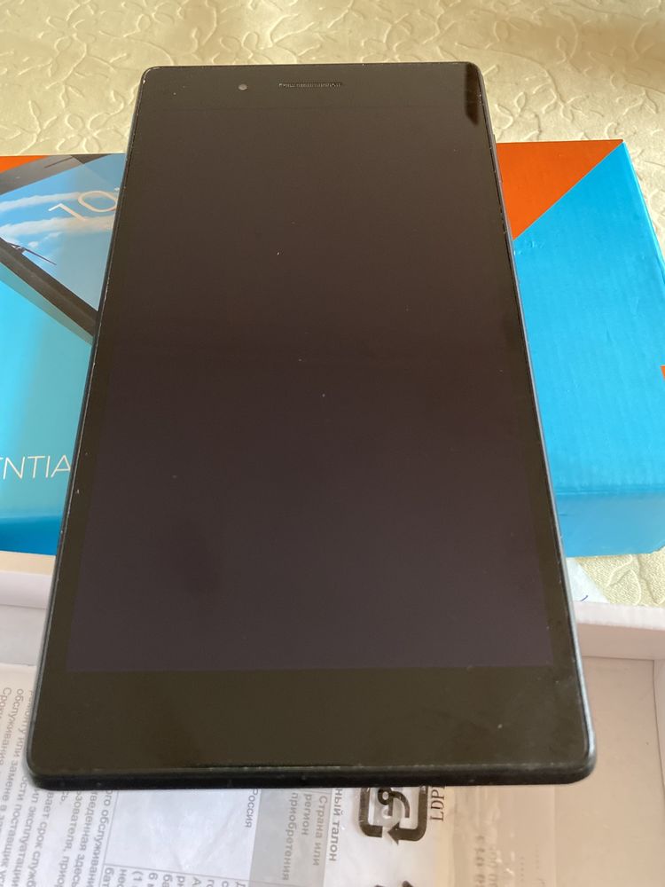 Продам планшет Lenovo tab7 Essential