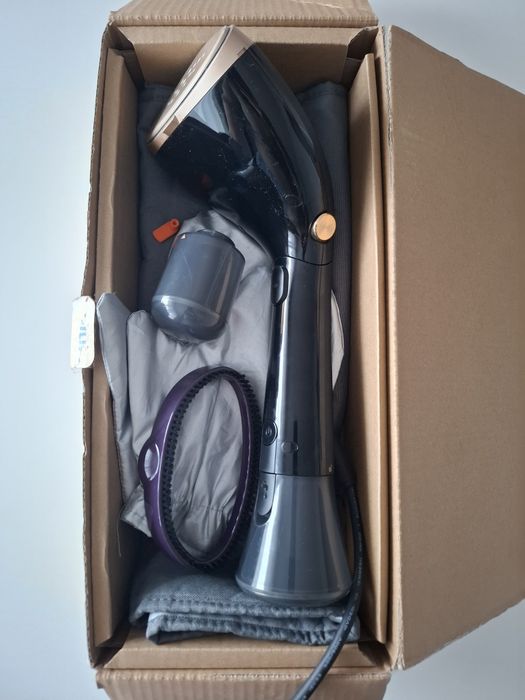 Aparat de calcat vertical Philips STH7060