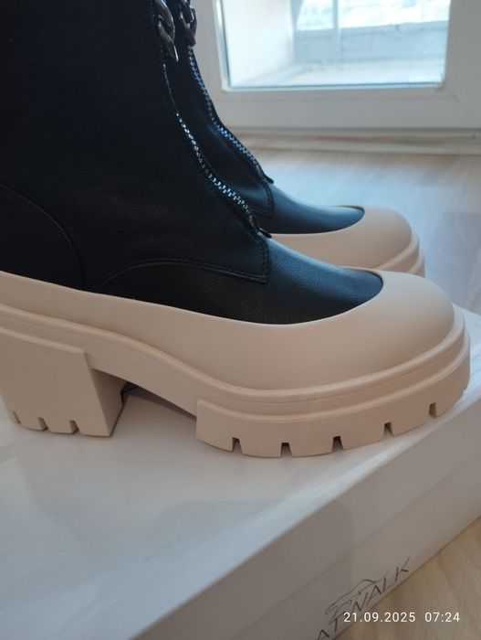 Catwalk нови дамски боти