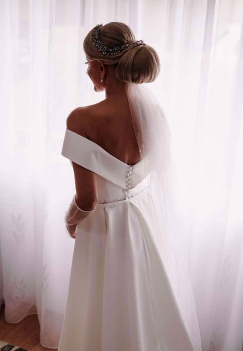 Vând rochie mireasa