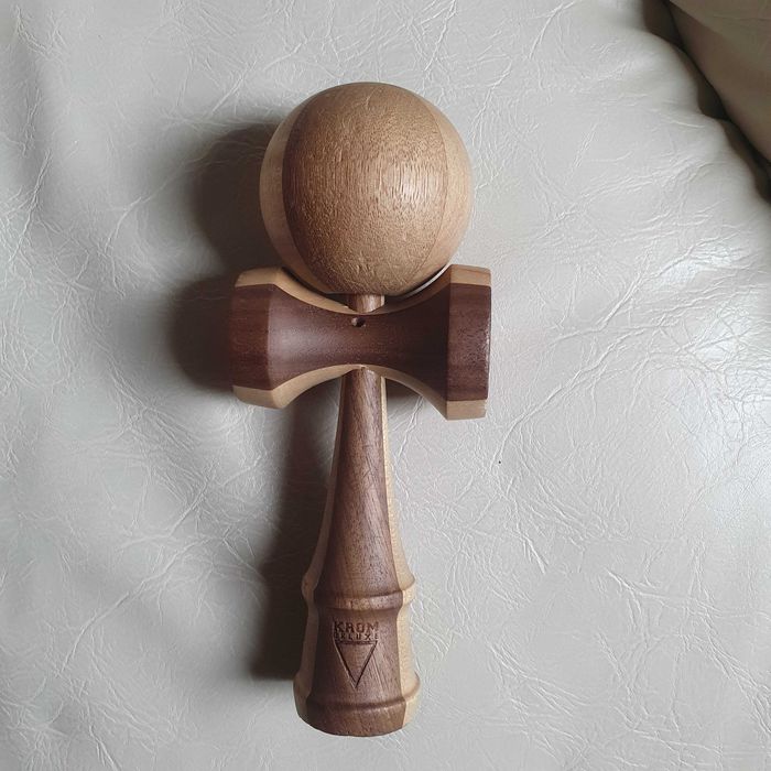 Kendama Krom Deluxe V3 Quad Split