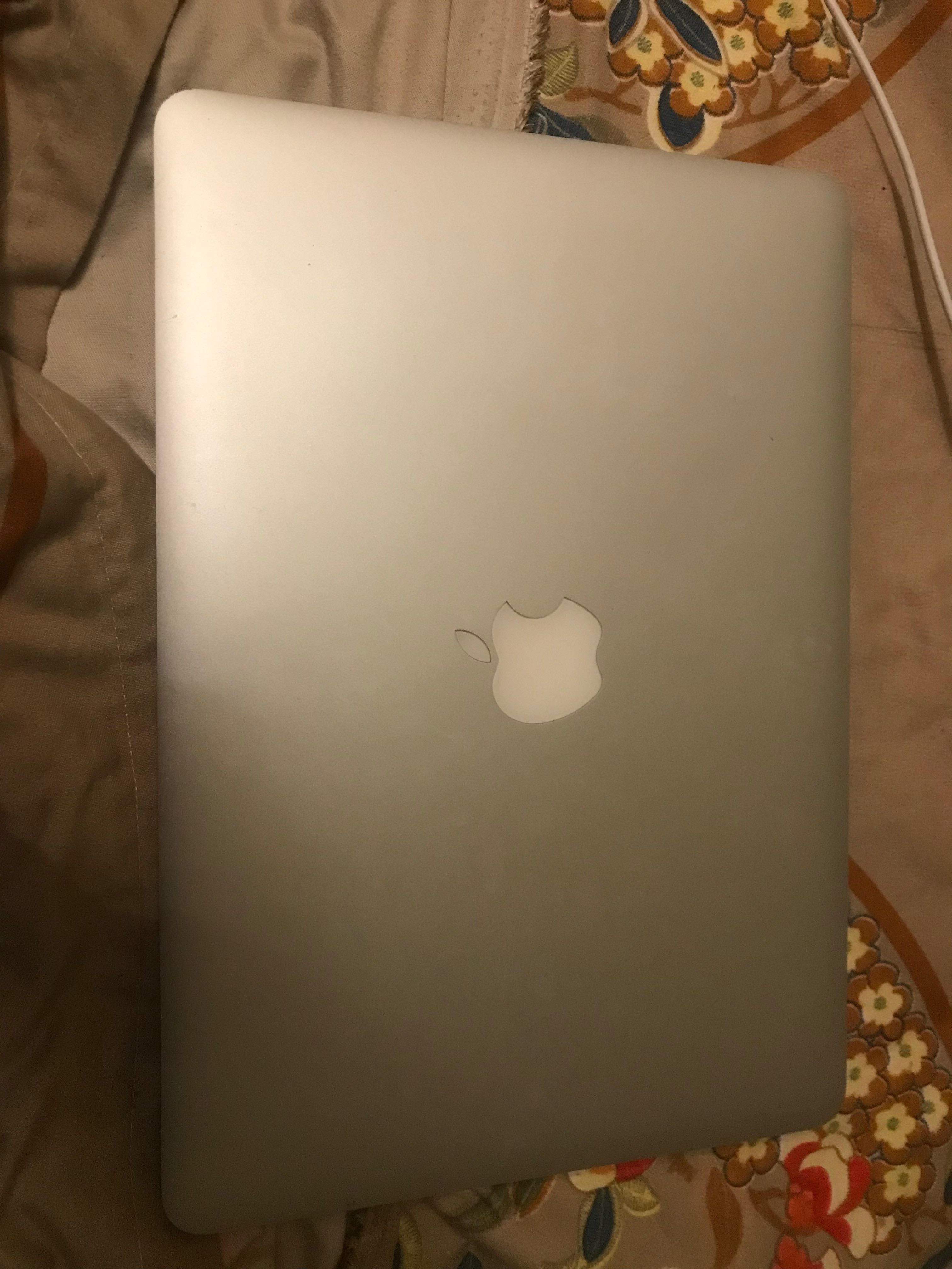 Macbook pro (Retina, 13-inch, Early 2015)