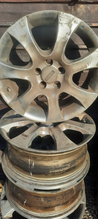 Продам диски на 16