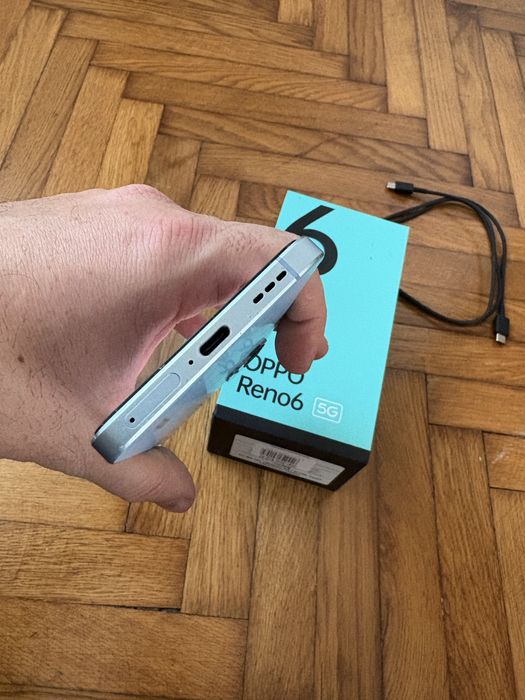 Vand Oppo Reno 6 5g