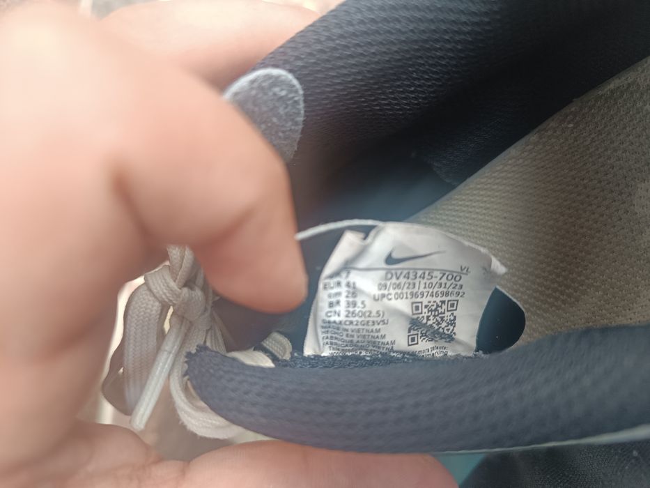 Vând adidași fotbal Nike Tiempo legend 10 Academy