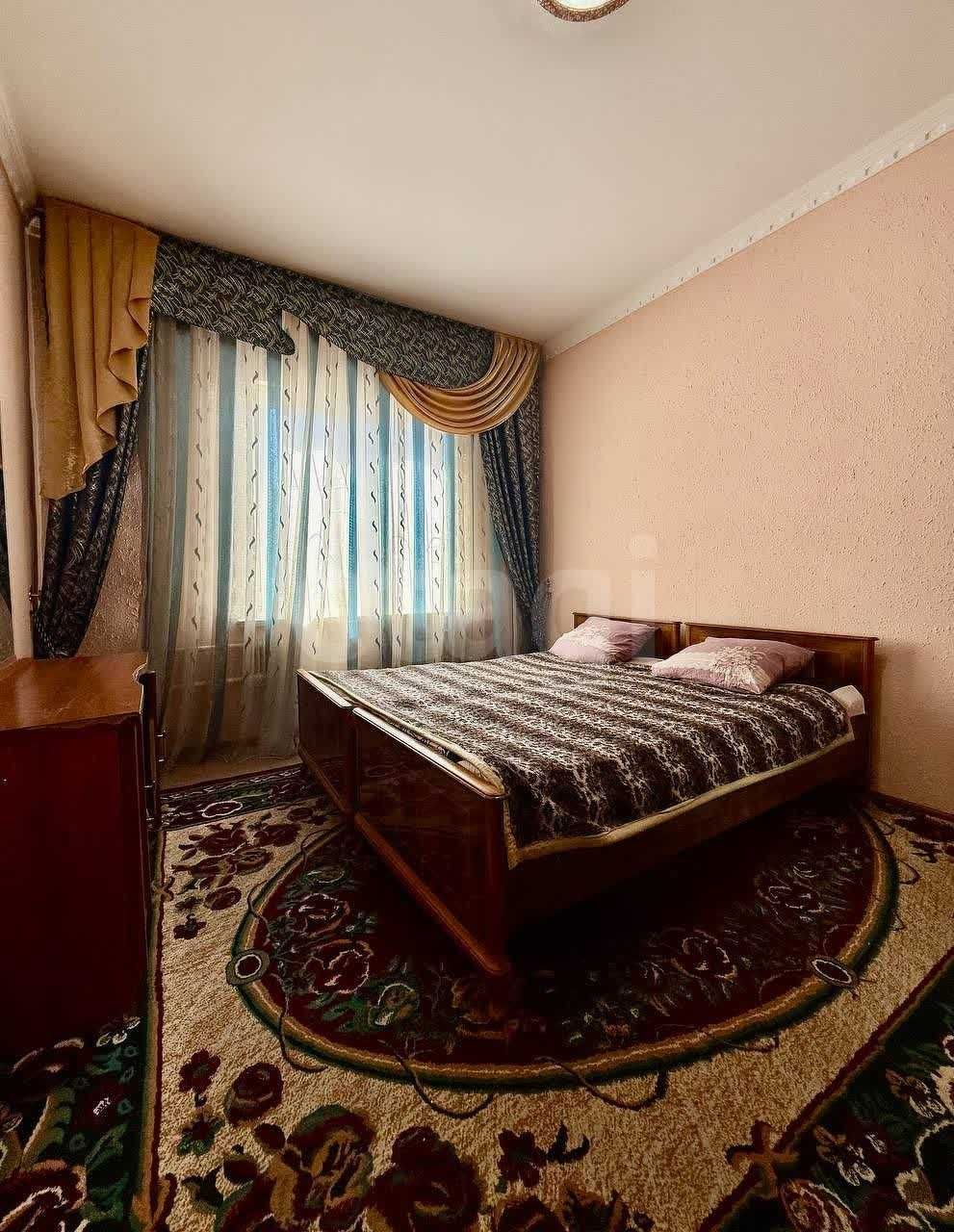 Продается квартира Шайхантахурский район, гулзор 3/4/5 (П)