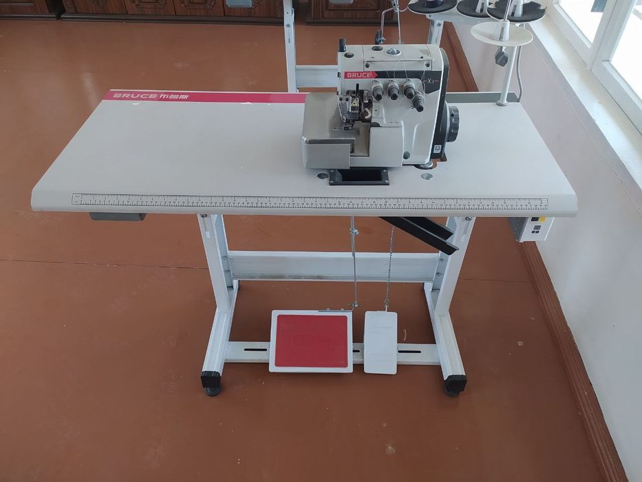 Tikuv moshinala sotiladi